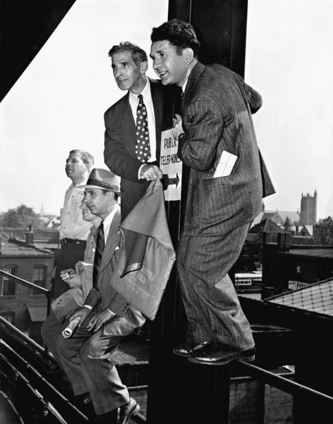 1944: Tribute to the Unknown Photographers
